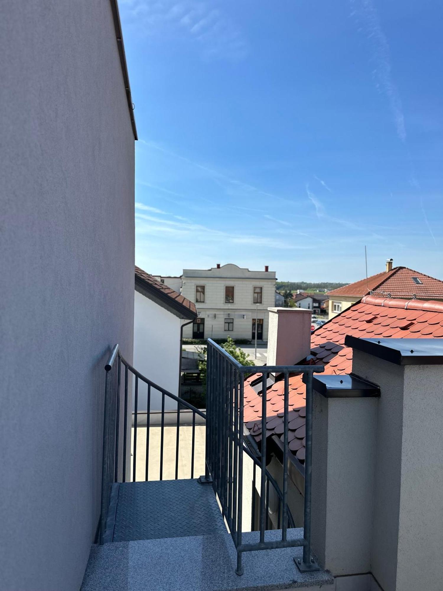 Apartman “Manhattan” Križevci Exterior foto